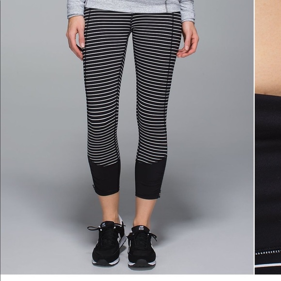 Lululemon Runday Parallel Stripe Black Crop pant 2 run day - Picture 3 of 8